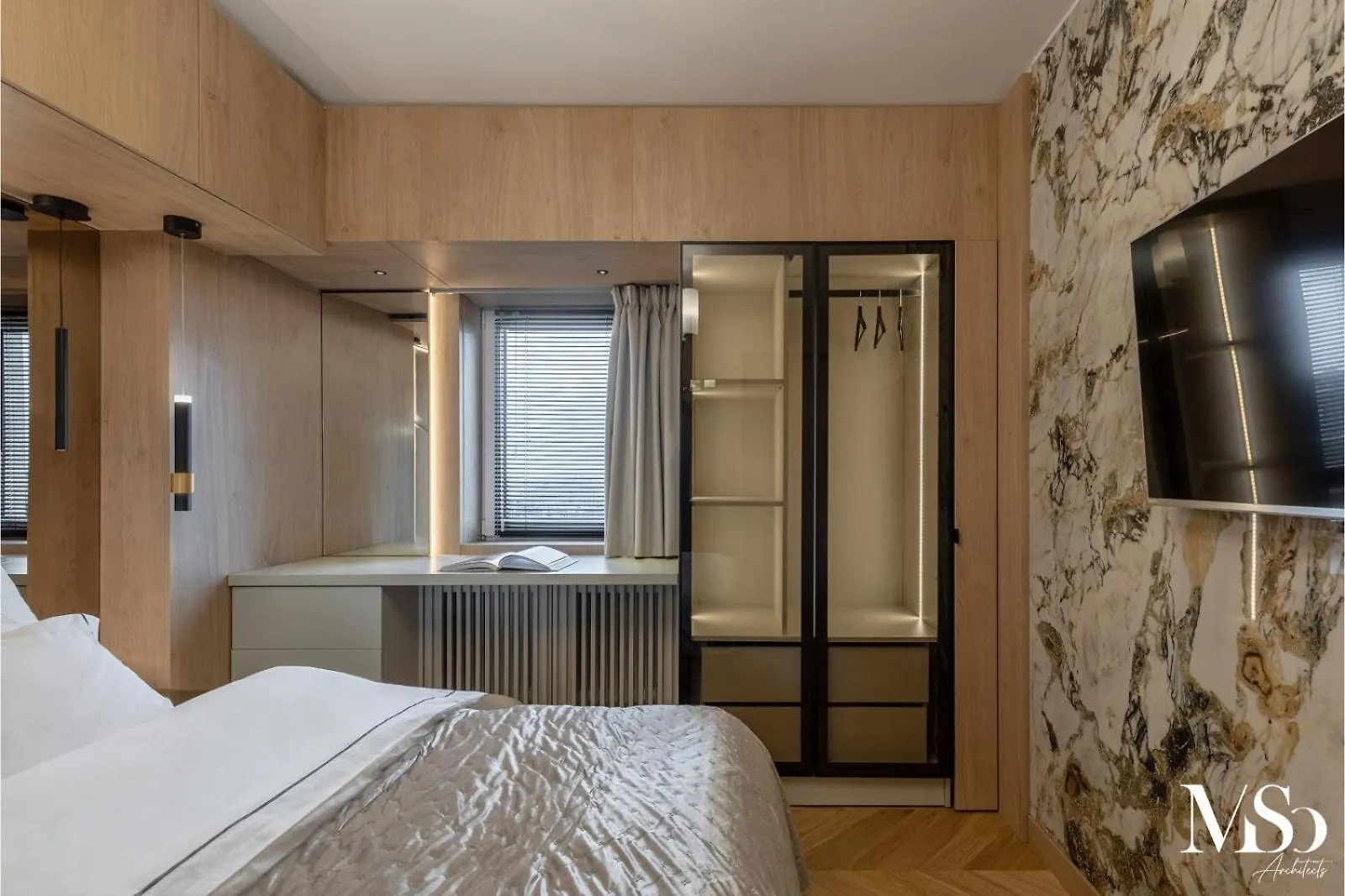 Apartment Designer'S Delight: Modern 1Br Near City Center Bucharest