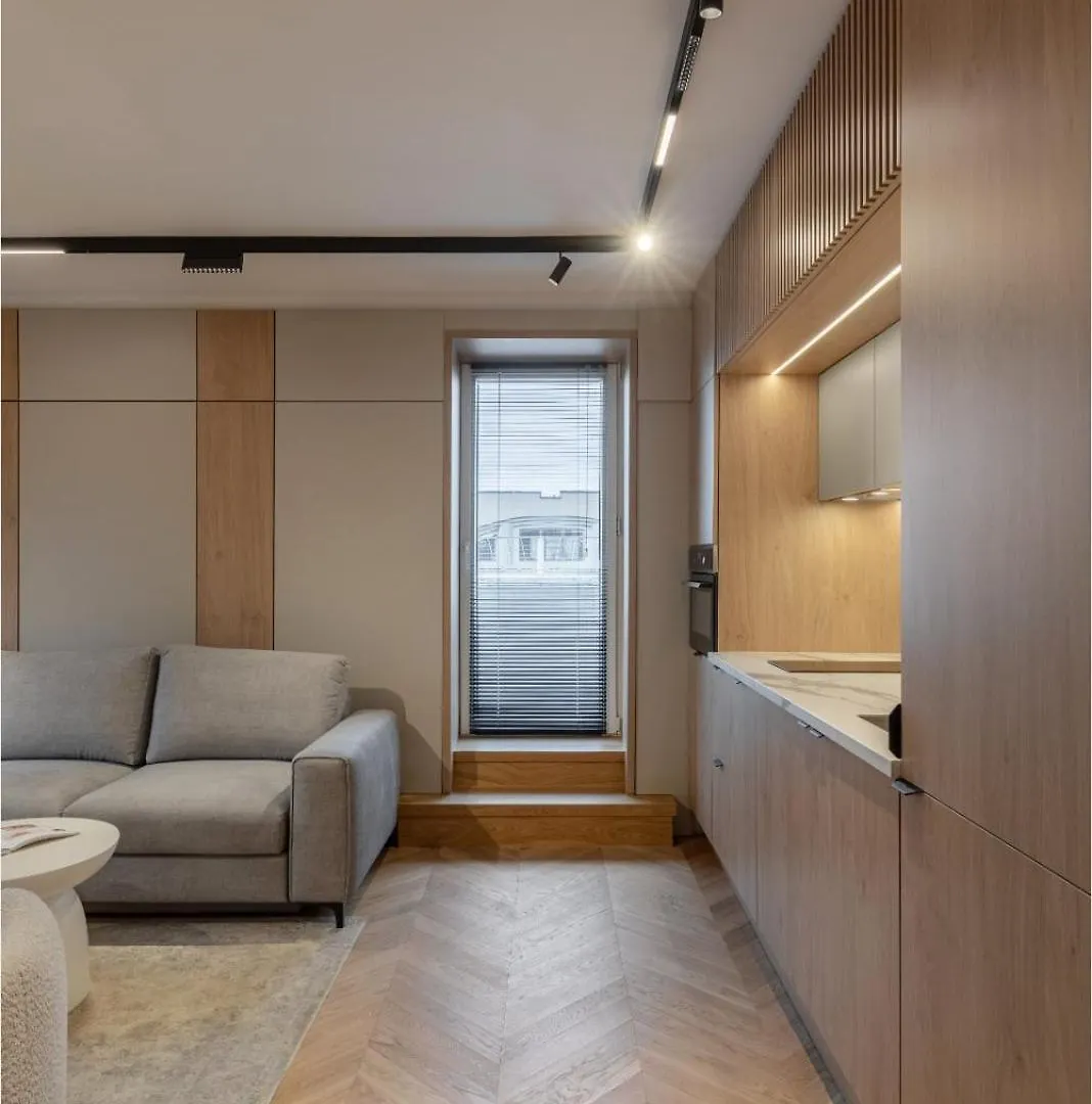Designer'S Delight: Modern 1Br Near City Center Bucharest Apartment